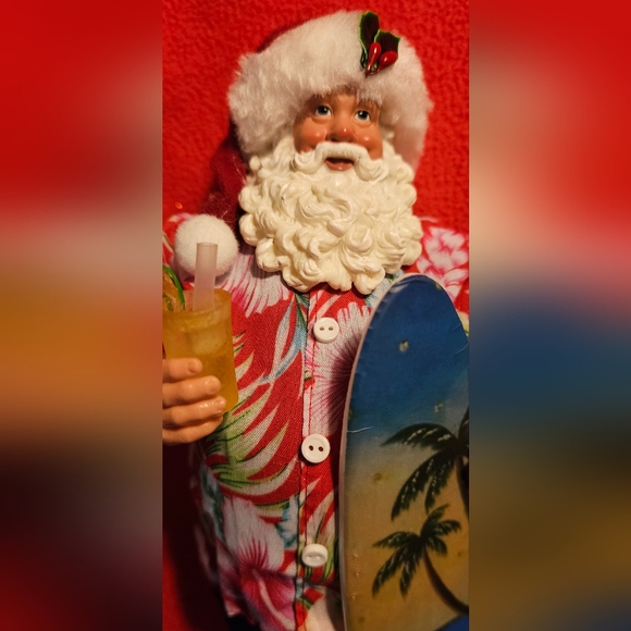 Surfer Santa - Picture 9 of 10